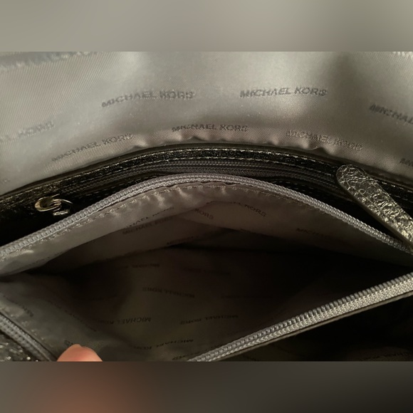 Michael Kors quilted metallic silver Sloan handbag purse silver chain ELNC~ - Picture 12 of 16